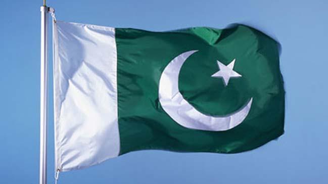 Pakistan'da Durrani'ye suikast giriimi: 3 l