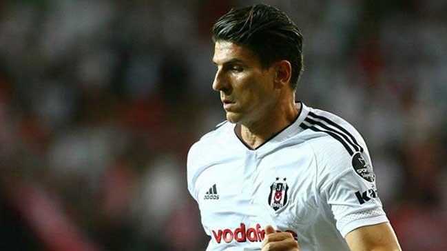 Mario Gomez'i terr bitirdi