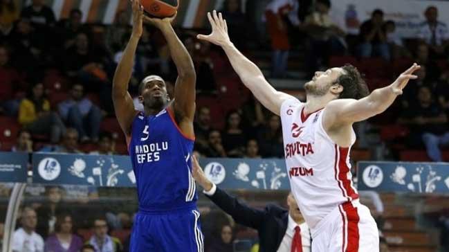 Anadolu Efes Hrvatistan deplasmannda