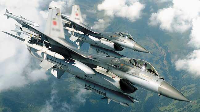 10 F-16 o blgede