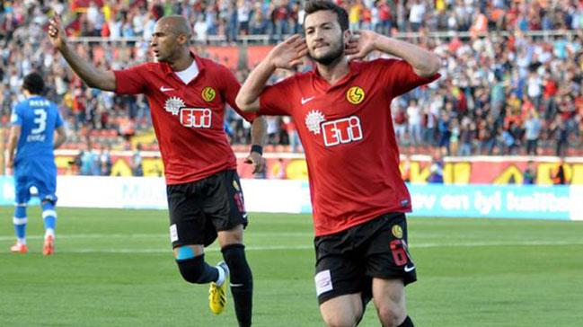 Eskiehirspor ile zgr ek'in yollar ayrld