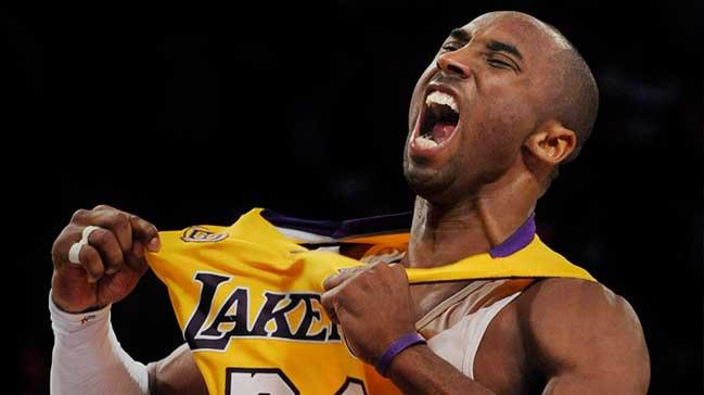 Kobe: Oynamazsam da sknt yok...