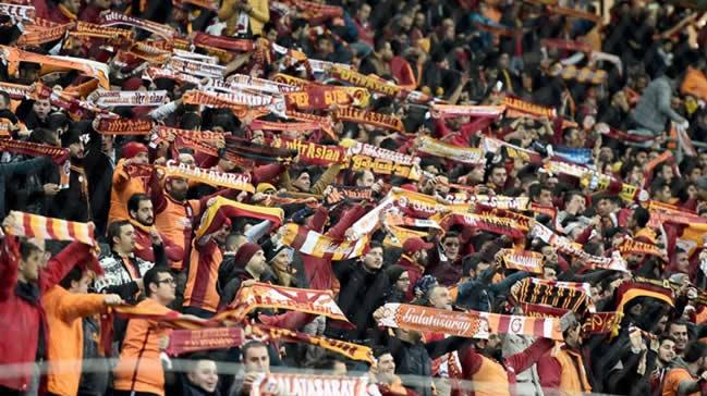 Akhisar ma ncesi Galatasaray'da bilet krizi