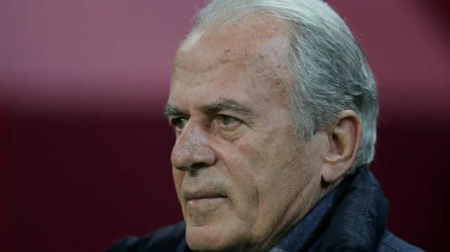 Mustafa Denizli'den transfer mjdesi