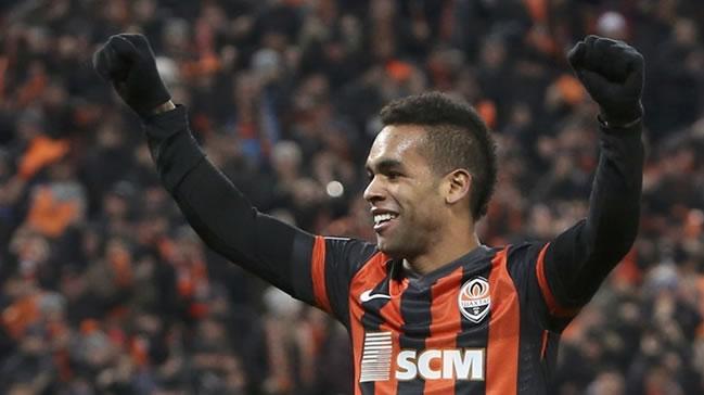 Chelsea Alex Teixeira'y istiyor