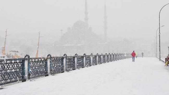 stanbul'da cuma gnne dikkat