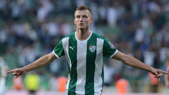 Bursaspor'da gollerin yarsn Tomas Necid att