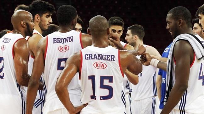 Anadolu Efes ilk mana kyor