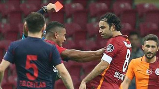 Galatasaray'da ilk yarnn en hrn futbolcusu Seluk nan oldu