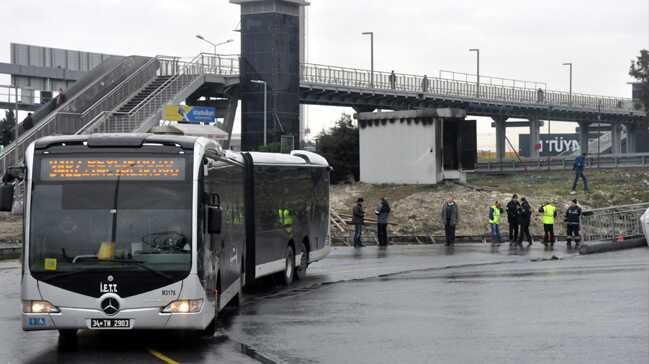 Metrobs duranda korkutan patlama