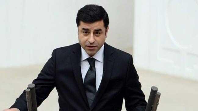 Selahattin Demirta'tan hendek kazanlara vg