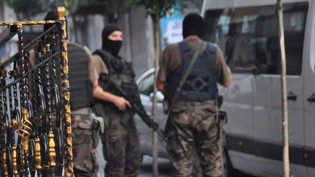 HDP'li bakan ve 17 kii yakaland