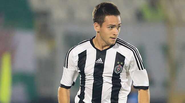 Fenerbahe'de Andrija Zivkovic hareketlilii