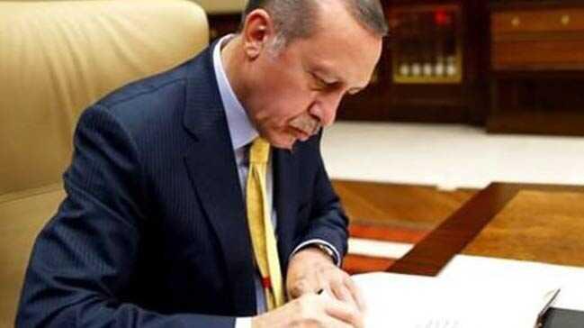 Cumhurbakan Erdoan, baz niversitelere rektr atad.