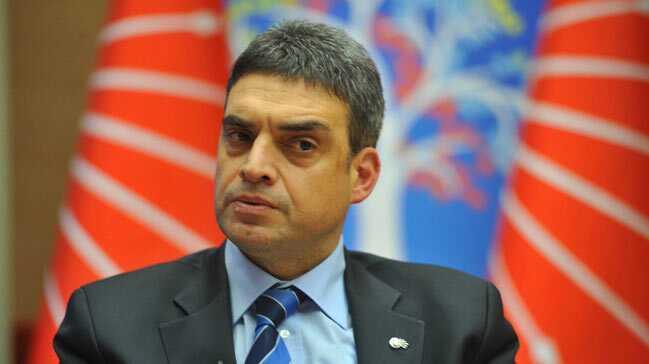 CHP'de neler oluyor" O da geri ekildi