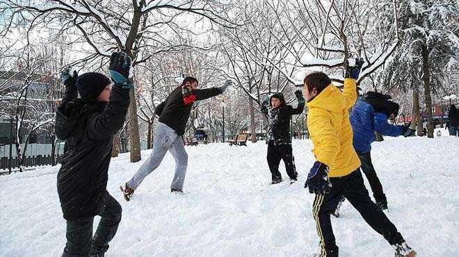 stanbul'da kar ya ne kadar srecek"