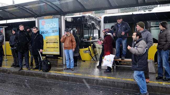 Merter'de iki metrobs arpt