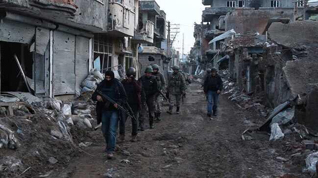 Cizre'de hain saldr: 1 polis ehit