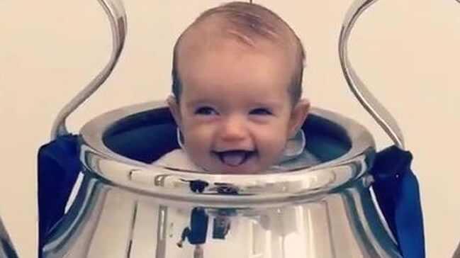 Xess Xava Sneijder sosyal medyay sallad
