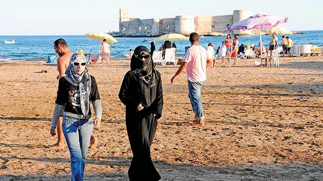 Rus turistten 800 Araplardan 4 bin $