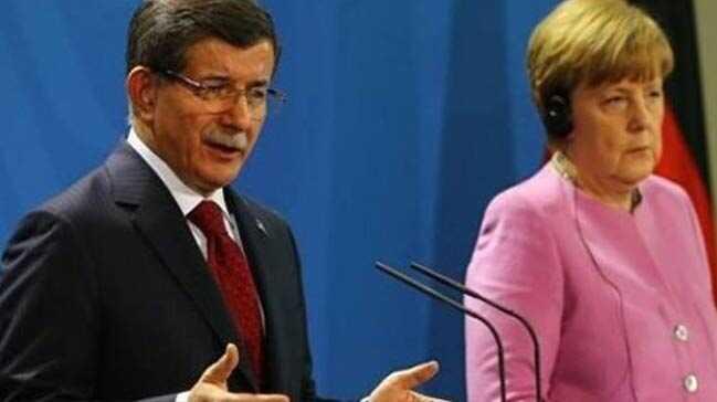 Davutolu, Merkel'le telefonda grt