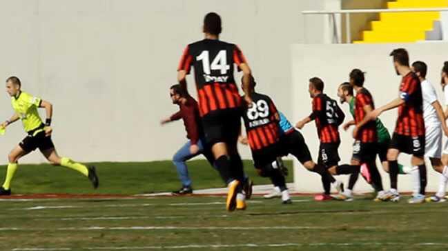 3. lig  taraftar  hakem  kovalad  tatil  tavanl  beylerbeyi fotoraflar resimleri