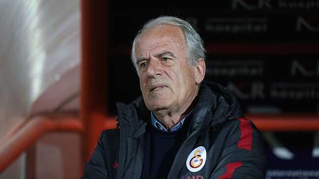 mustafa denizli  ayrlk  galatasaray fotoraflar resimleri
