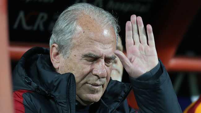 galatasaray  mustafa denizli  istifa fotoraflar resimleri