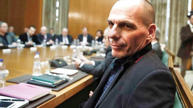 Varoufakis artk ngilizlerin ekonomi danman