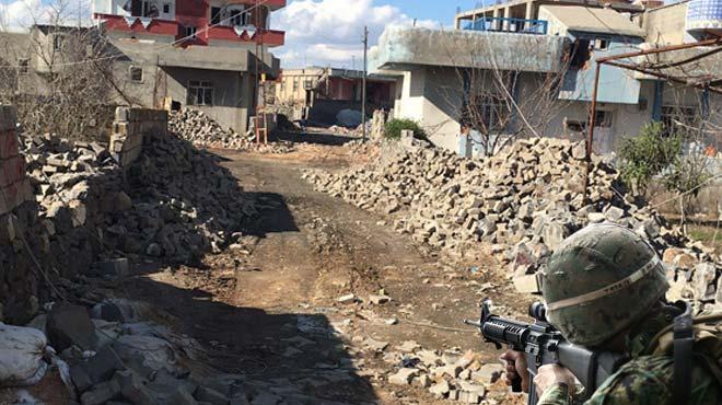 dil'de scak temas: 16 PKK'l ldrld