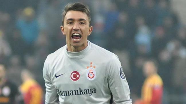 Fernando Muslera Roma'ya gitti