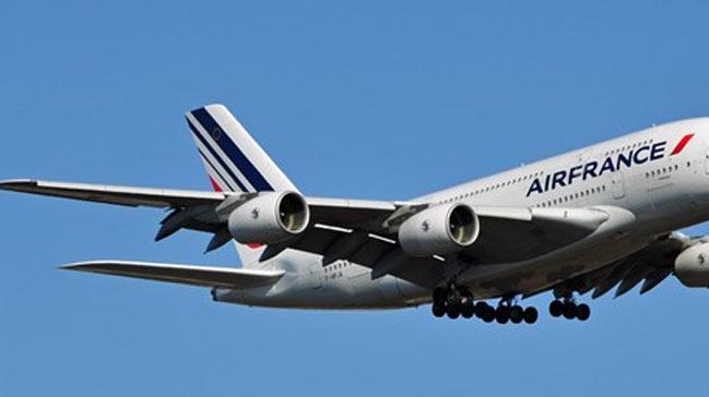 Air France uanda 'kaak bebek' alarm