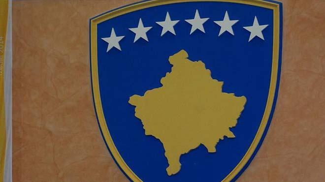 Kosova'daki Cumhurbakanl binasna saldr