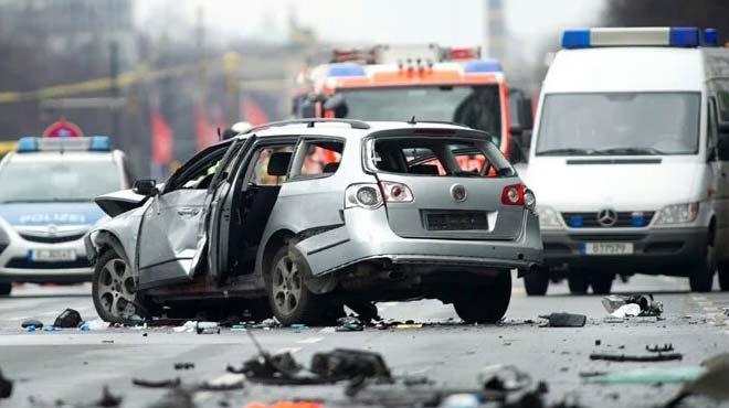 Berlin'de bomba ykl ara patlatld