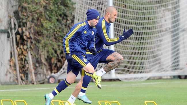 Fenerbahe Braga ma hazrlklarn srdrd