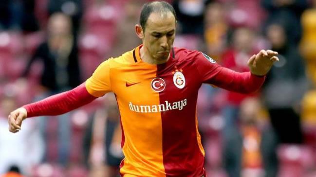 Derbide Umut Bulut'a zel pankart