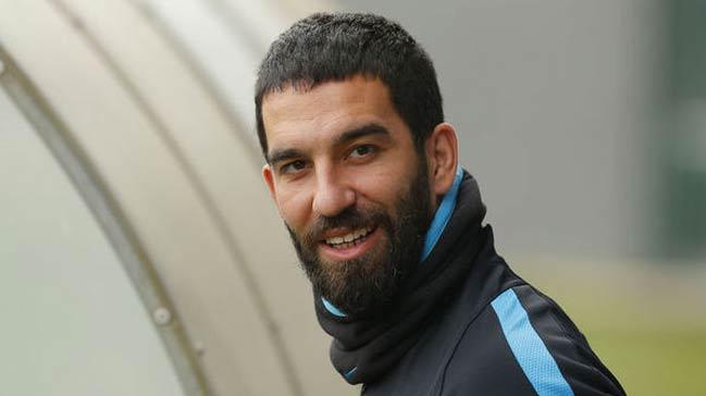 Arda Turan'dan duygusal paylam