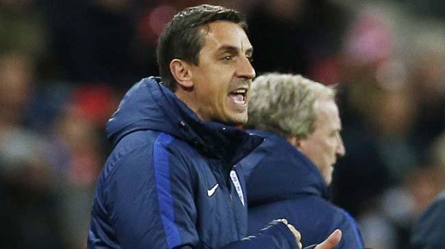 Valencia, Gary Neville'n grevine son verdi!