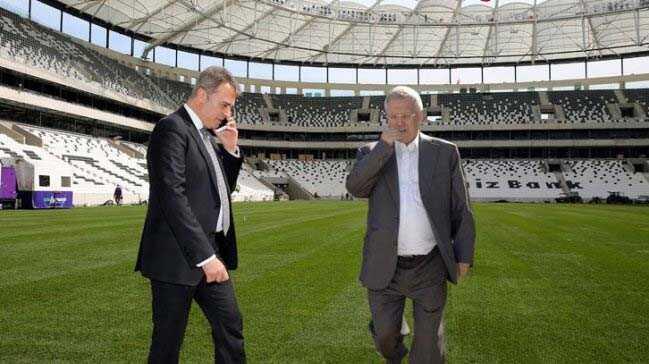 Vodafone Arena'da srpriz konuk! Aziz Yldrm...