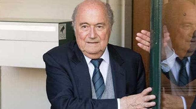 Platini'nin durumasna Blatter de katld