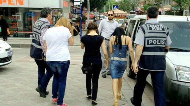 Konya'da hayat kadnlarna baskn: 9 gzalt