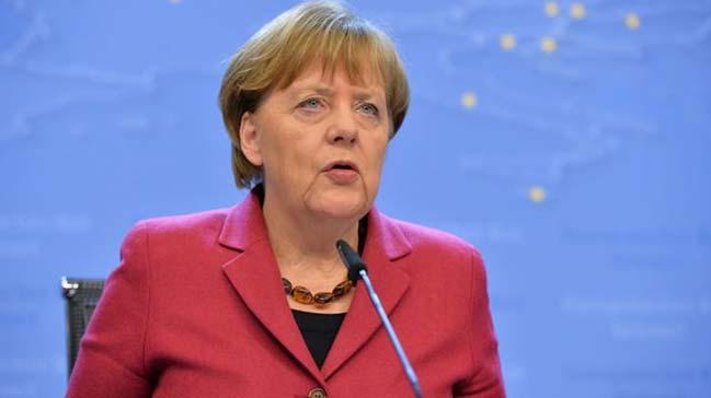 Merkel'den 'Mslman' aklamas: Ho bulmuyorum