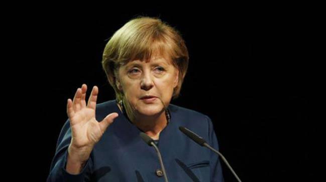 Merkel'den vizesiz seyahat aklamas