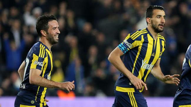 Gkhan Gnl ve Mehmet Topal'a cret resti