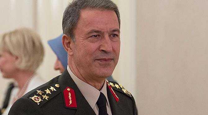 Orgeneral Akar'dan Anneler Gn mesaj