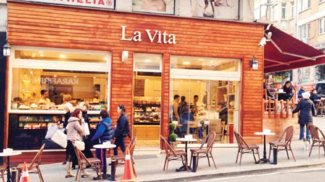 Nianta ve Fulyadaki lezzet duram La Vita Patisserie