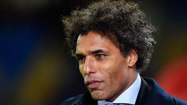 Pierre van Hooijdonk'tan Fenerbahe'ye eletiri