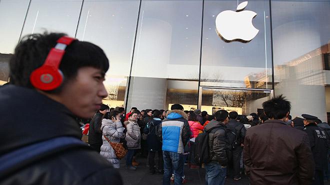 Apple'dan taksi iine 1 milyar dolarlk yatrm