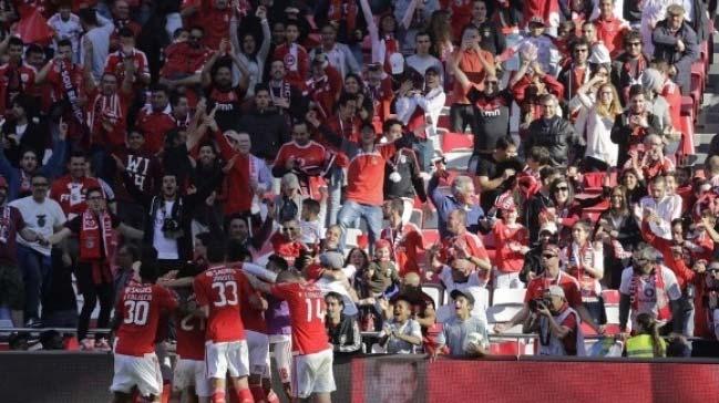 Portekiz'de ampiyon Benfica!