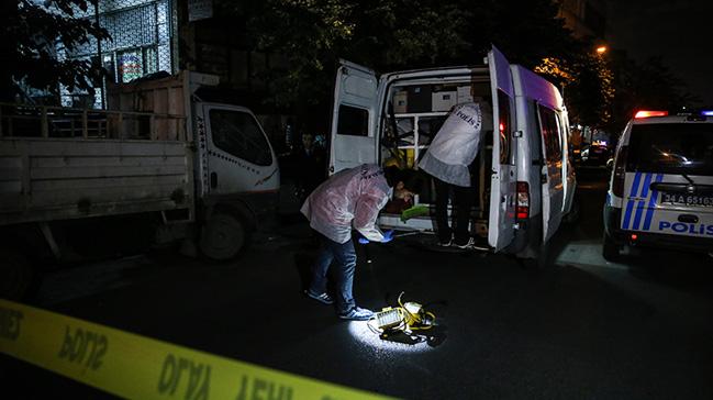 stanbul'da polise bakl saldr!